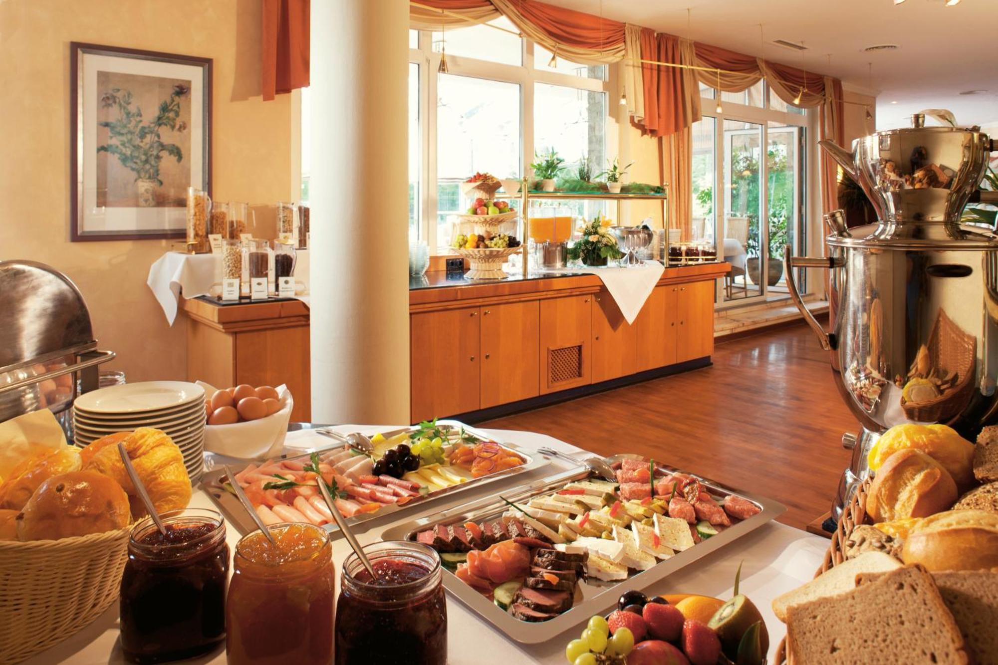 Vital Hotel Westfalen Therme Wellness Resort & Spa Bad Lippspringe Eksteriør bilde