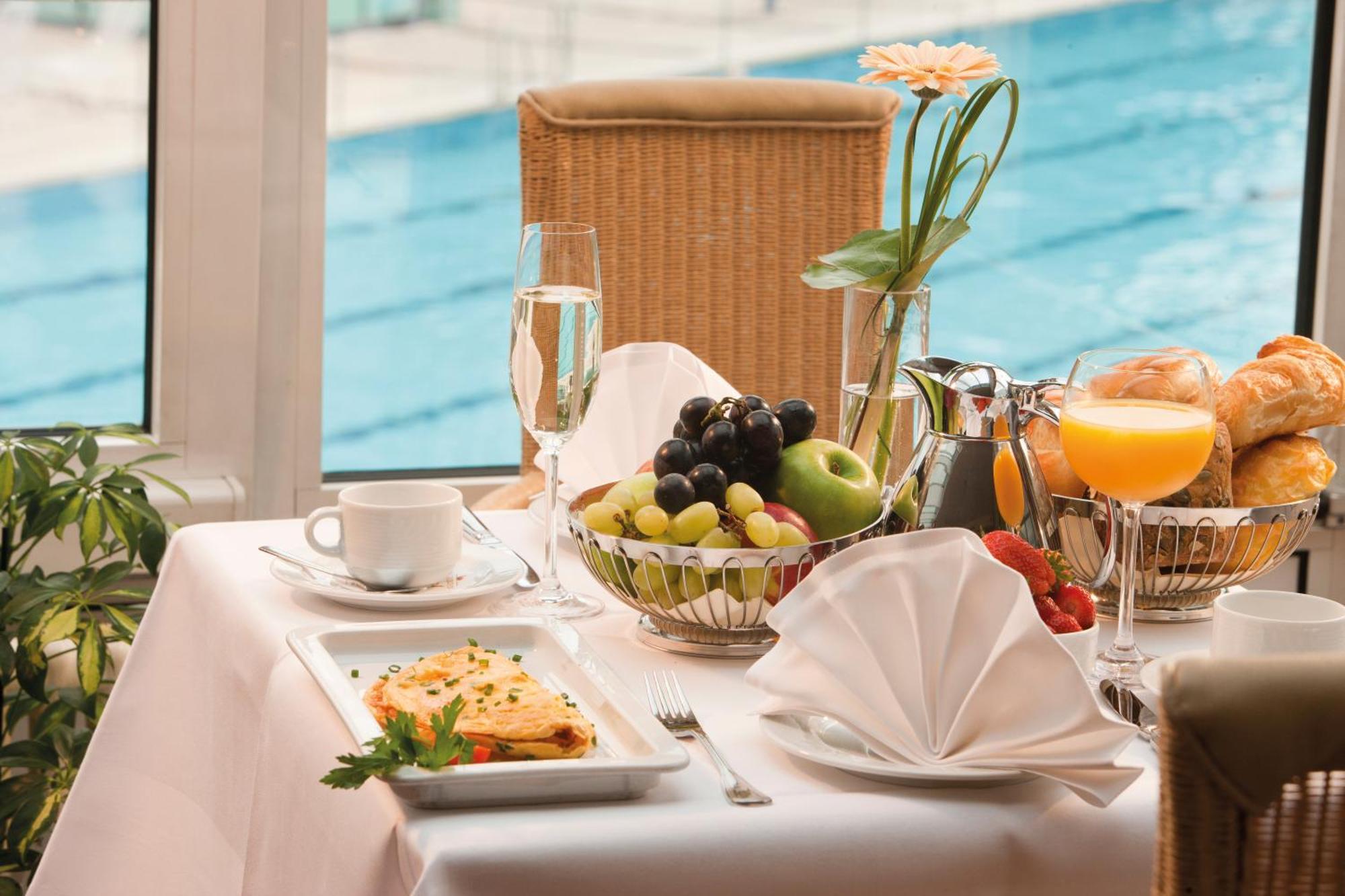 Vital Hotel Westfalen Therme Wellness Resort & Spa Bad Lippspringe Eksteriør bilde